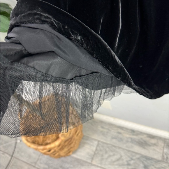 Vintage Betsey Johnson Lace Tiered Red Satin Bow Velvet Strapless Elegant Dress - Picture 9 of 12